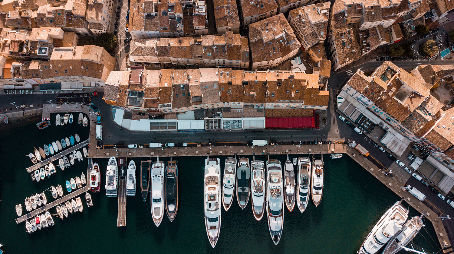 Yoa Superyacht Recruitment Benefits Crew Yacht Employee